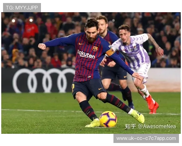 英国足球传奇球星莱恩克尔：从绿茵场到荧屏的辉煌历程与传奇故事